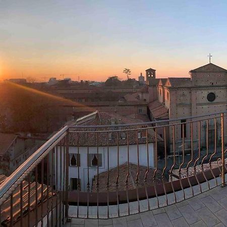 Apartament Mansarda Con Vista In Centro A Piacenza Zewnętrze zdjęcie